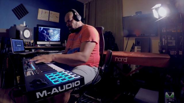 Testing M audio Code 61 Black смотреть онлайн