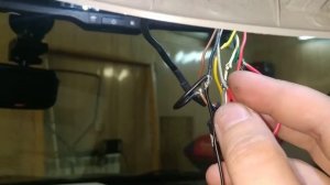 Установка видеокамеры заднего вида вместо штатной.