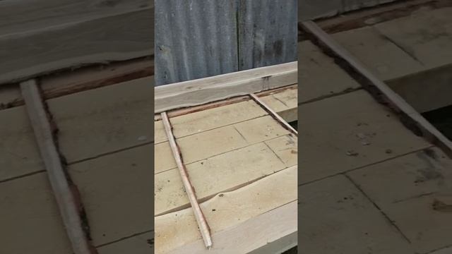 Русские за работой. Дубовый брус 30*15 выглядит солидно. смотреть онлайн