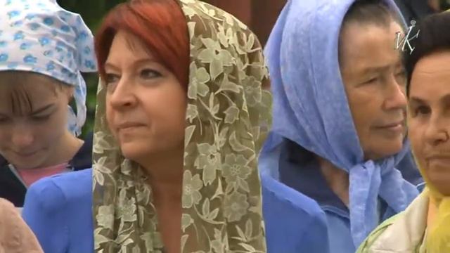 Чугуев. Освящение креста на соборе смотреть онлайн
