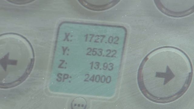 VOLTER 4020 CNC Router. Milling of 10mm aluminium with 4 mm stepdown. смотреть онлайн