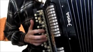 Простая пентатоника в ля миноре на баяне (играю какую-то свою мелодию по пяти нотам)