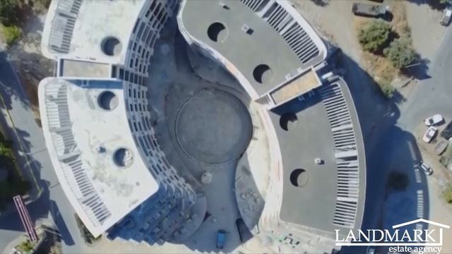 Северный Кипр, Кирения - 2х спальные апартаменты на территории комплекса со всей инфраструктурой смотреть онлайн