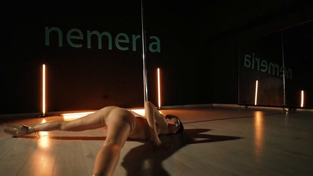 БЛАЖИН - Не перебивай | Exotic Pole Dance | Виктория Саввина | nemeria - Школа Танцев в Москве смотреть онлайн