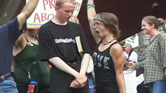 Нервная девочка смотреть онлайн