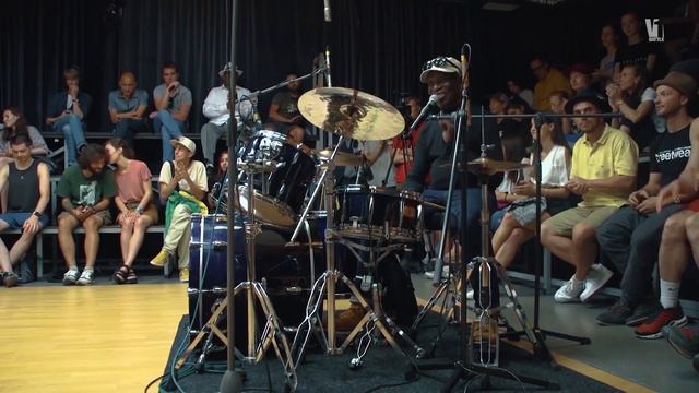 TONY ALLEN MASTERCLASS In RUSSIA | V1 Battle 2018