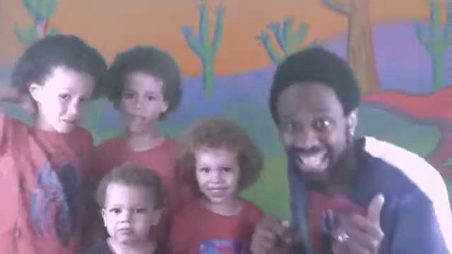 CUTE TODDLERS DANCING WITH DADDY!JAMMIN WITH YO GABBA! #MULATTO5 смотреть онлайн