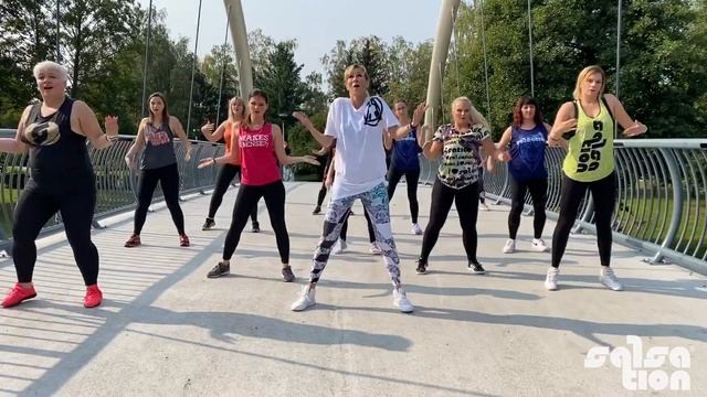NEVER GIVE UP - Sia - Salsation® choreography by SEI Magda Reinke смотреть онлайн