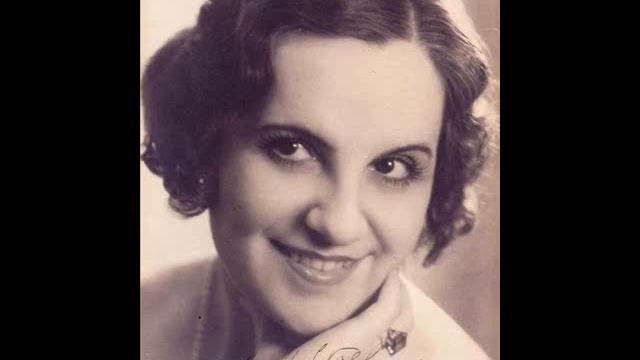Ninon Vallin sings "Les cloches" смотреть онлайн