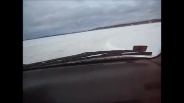 Ford Sierra 2,0 OHC jäällä смотреть онлайн