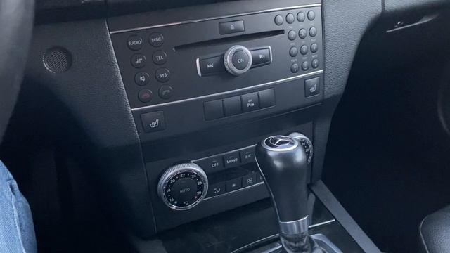 Mercedes - Benz GLK300 4MATIC 2012 года, В СОСТОЯНИИ НОВОГО АВТО! смотреть онлайн