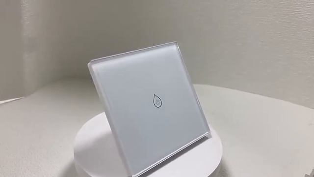 Розумний вимикач бойлера Smart Life смотреть онлайн