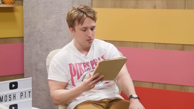 Is She The Villain? | Reading Reddit Stories смотреть онлайн