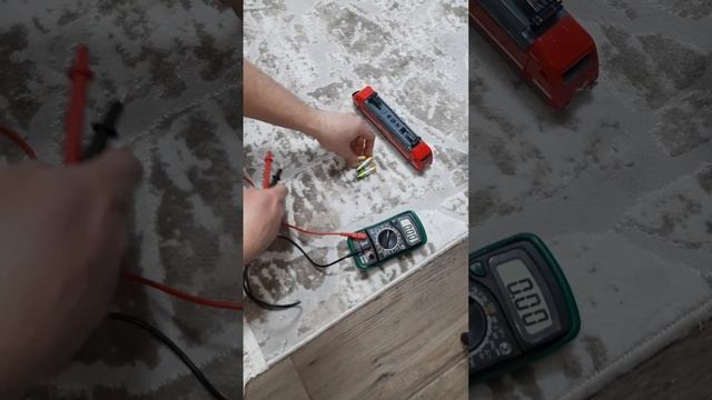 тест аккумуляторов GP на ёмкость и довольно плохой результат смотреть онлайн