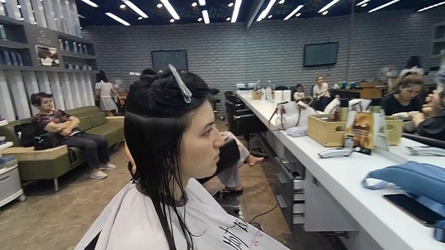 HOW TO DO KOREA HAIR CUT? SHORT BOB HAIR DESIGN смотреть онлайн