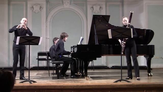Ф Пуленк, Трио для фортепиано, гобоя и фагота, I часть смотреть онлайн