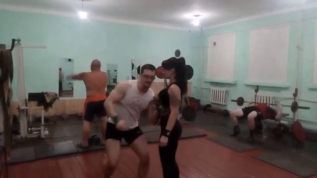 Жимовой швунг Вики 13.08.18 смотреть онлайн