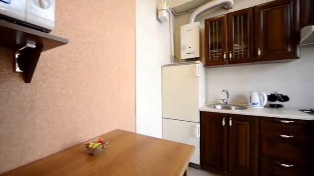 Квартира посуточно Киев: Видеообзор квартиры вблизи метро Льва Толстого ✔️ Безопасная аренда смотреть онлайн