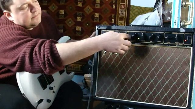 Cort Aero 2 & Vox VR30 Электрогитара корт и комбик. Обзор смотреть онлайн