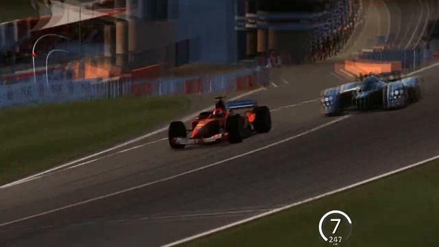 ferrari f2004 vs red bull x2010... смотреть онлайн