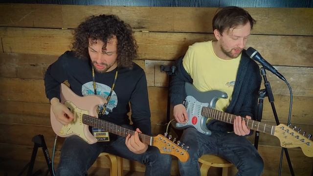 Squier Affinity Strat VS Jet JS400 смотреть онлайн