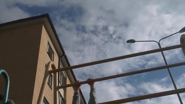 я провожу время на улице 1 часть смотреть онлайн