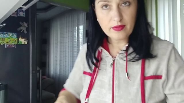 ВЛОГ//Посылка для родителей/В чём ходить по дому//Жарим картошку/ Вывожу пятна с одежды смотреть онлайн