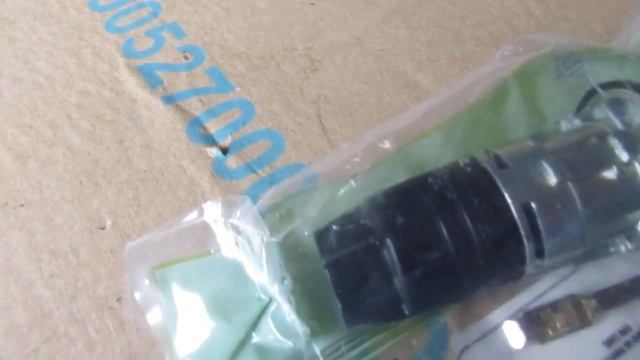Cilindro Miolo da Tranca Capo Ford-cargo 1932 2429 2842 | Após 2011 смотреть онлайн