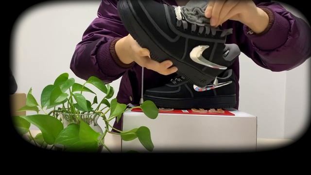Travis Scott Air Force 1 black смотреть онлайн