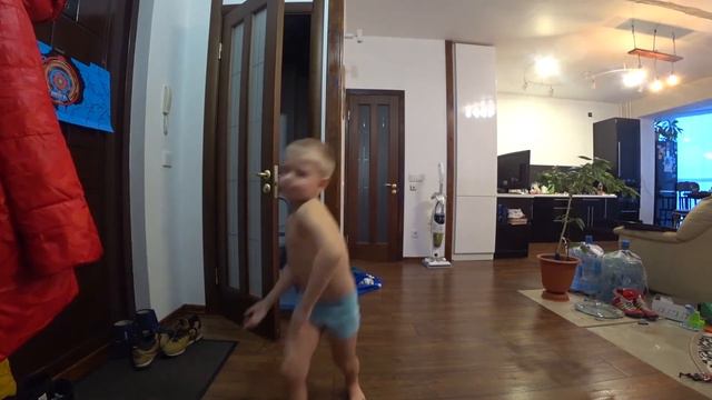 platon прошел сквозь стену смотреть онлайн