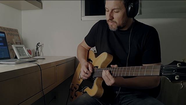 Rodolfo Nunes - Mike Stern Play Along - Pop Ballad смотреть онлайн