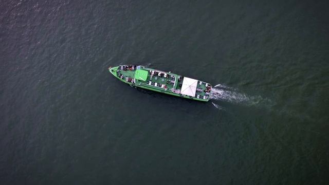 ПЕРВЫЕ КАДРЫ С ИНТЕРНАЦИОНАЛЬНОГО ФОРУМА В ГЕРМАНИИ смотреть онлайн