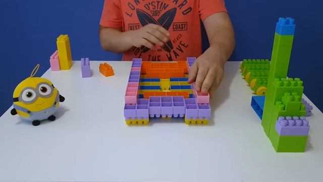 Собираем танк из конструктора. PUZZLE BRICKS. смотреть онлайн