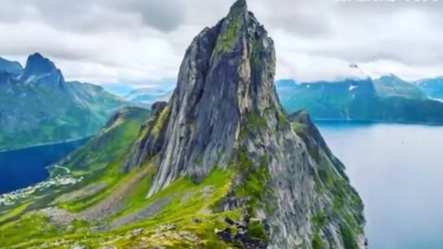 Умар Ибн Аль Хаттаб заплакал когда зашёл к Посланнику Аллаха мир ему и благословления Аллаха смотреть онлайн