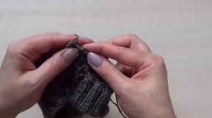 Как связать шапку  для мальчика спицами? Вязание для детей.