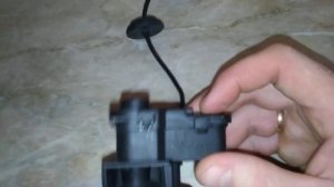 Volkswagen polo седан  лючек бензобака