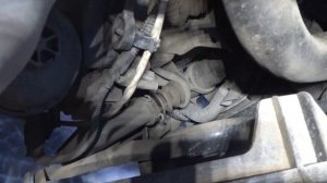 Нужно ли ставить РКПП в нейтраль на светофорах???