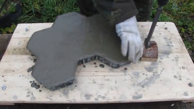 тротуарная плитка своими руками видео в домашних условиях Do It Yourself Paving Slabs At Home