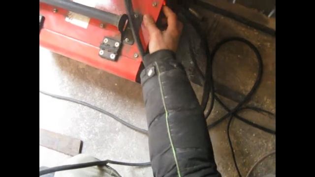 Как правильно и надежно сварить детали електросваркой смотреть онлайн