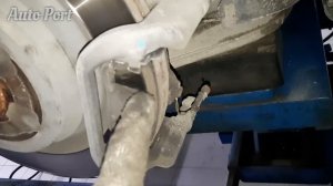 Mercedes-Benz GLS 350 2017 г.в правильная замена задних тормозных колодок.Сервисный режим.