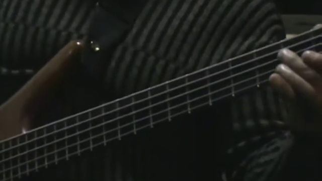 Confirmation by Charlie Parker played on bass by Darryl Animal Williams смотреть онлайн