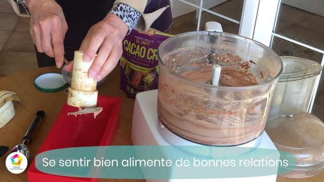 Glace🍨 au chocolat 🍫healthy🤸♀️ aux 3 ingrédients (sans sorbetière) смотреть онлайн
