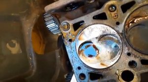 замена прокладки под головкой блока цилиндров ОКА.