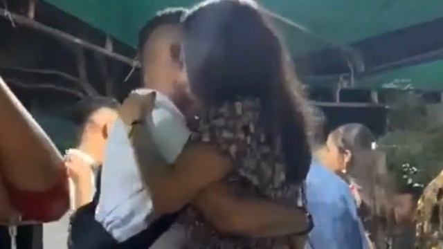 Dansa Kizomba Timor 2023 #dansatimorterbaru #Kizomba #ntt #2023 #dansakizomba смотреть онлайн