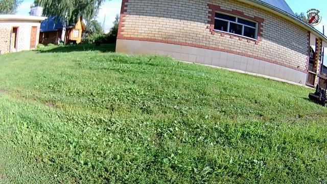 Гусеничный снегоуборщик Горыныч. Роторная косилка. Первый выезд смотреть онлайн