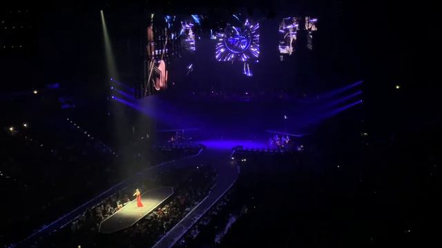 Leoš Mareš - Miluji (Prague 17.5.2019) смотреть онлайн