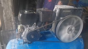 МОЩЬНЫЙ компрессор бензиновый для пескоструйной обработки...своими руками