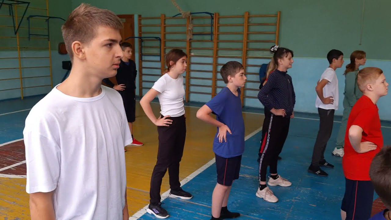 Новочеркасская школа-интернат. День здоровья 6 класса 25.09.21г. смотреть онлайн