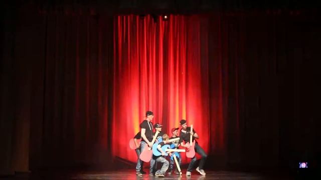 Группа Break Dance / Центр танцев "Семь-Восемь" смотреть онлайн