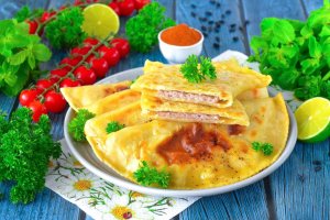 КАК ПРИГОТОВИТЬ КУТАБЫ С МЯСОМ ПО-АЗЕРБАЙДЖАНСКИЙ НА СКОВОРОДЕ